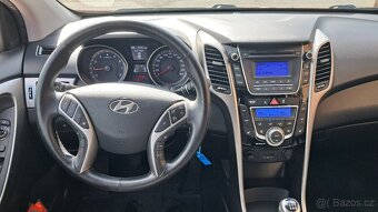 Hyundai i30, 1.6i / najeto 56 000 km ČR - 7