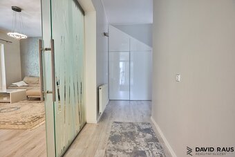 Rodinný dům v lukrativní lokalitě Brno–Pisárky se zahradou ( - 7