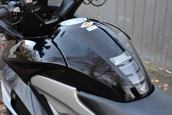 Honda VFR 800X CROSSRUNNER - 7