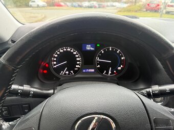 Lexus IS 220D r.v. 2011  130kw - 7