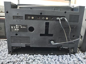 Rádio ne SHARP ne TESLA - 7