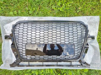 AUDI Q5 8R FACELIFT predná maska / HONEYCOMB / ČIERNA - 7