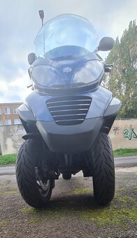 Piaggio Mp3 - 7