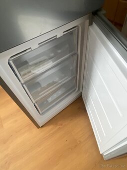 Indesit chladnička - 7