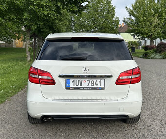 Mercedes - Benz B 180, M2012, TOP stav - 7