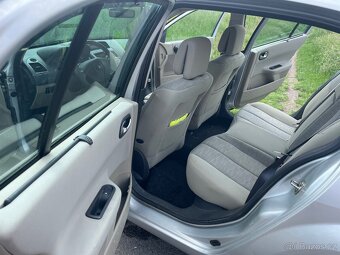 VÝJIMEČNÝ RENAULT MEGANE 2 SEDAN 1.6 16V 82KW BENZIN - 7