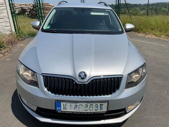 Škoda Octavia Combi STYLLE 2.0l diesel rok 2016 Navi Alu Top - 7