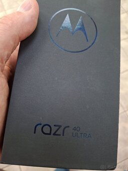Motorola Razr 40 Ultra 5G 256GB - 7