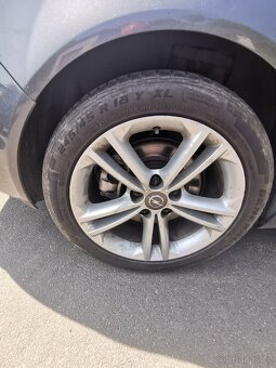 Opel Insignia - 7