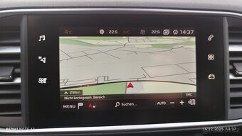 Peugeot 308 kombi 1.2 benzín, 2020 - 7