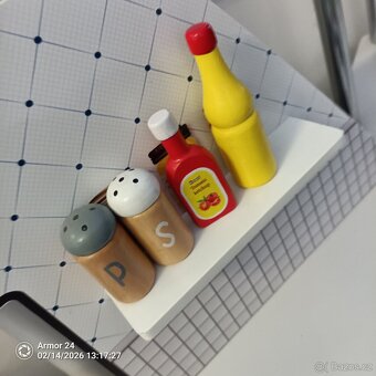 Dětská dřevěná kuchyňka - 7