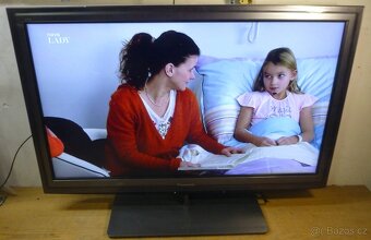 FullHD LED televize PANASONIC 107 cm, nemá DVBT2 - 7