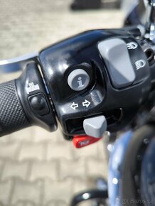 Triumph Bonneville T120 - 7