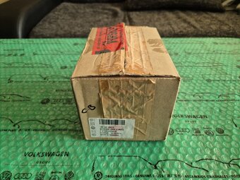 přední levá mlhovka VW Golf V 092003-112004 1K0941699A - 7