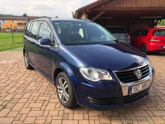 Volkswagen Touran 2.0 TDi BKD 103kw facelift - 7