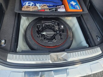 Prodám Hyundai i40 CW 1,7 CRDi, 2014,135.500km,1 maj. - 7