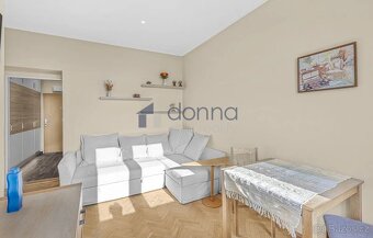Pronájem bytu 1+kk/T 24m², ul. Sobotecká, Praha 2 - Vinohrad - 7