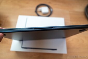 Apple Macbook Air 13.6" M2 8GB/256GB - jako nový - 7