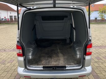 VW Transporter T5,Long, 2.0 TDi - 7