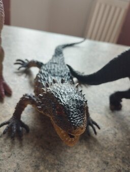 Velké figurky dinosaurů. 3 ks - 7