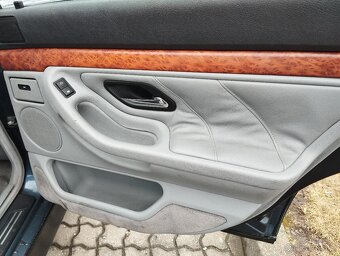 BMW e38 3.0 V8, manuál - 7