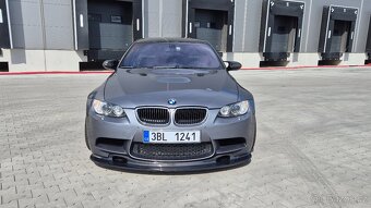 BMW M3 E92 manuál, V8 - 7