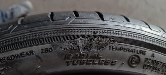 Hankook 215/45 R18 89V 6,5mm - 7