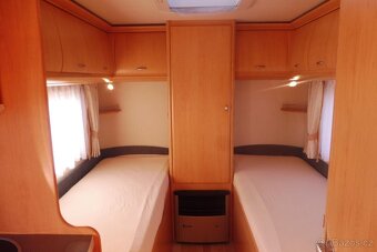 Karavan Hobby De Luxe 460 - 7