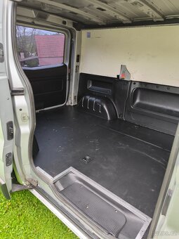 Opel vivaro velmi pěkný stav - 7