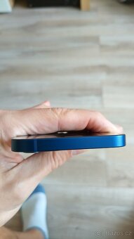 Apple iPhone 12 64GB Blue,skvělý stav,baterie 86%,zár.12mes - 7