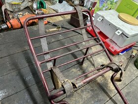 Nosič Jawa - 7