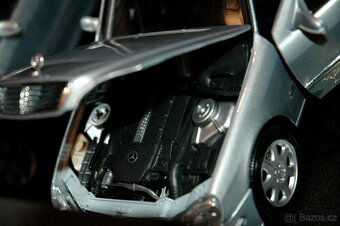 1:18 Rarita Mercedes S-Klasse W220 Maisto 1999-05 - 7