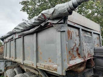 Kontejnery TATRA 815 spodní hák - 7