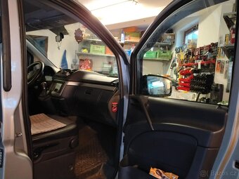 Prodám MERCEDES – BENZ VITO V6 122 C - 7