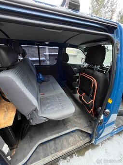 Toyota Hiace - 7