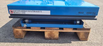 Zvedací stůl 2000kg. - 7