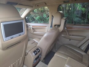 PRODAM PORSCHE CAYENNE turbo 4,5i 331kw LPG - 7
