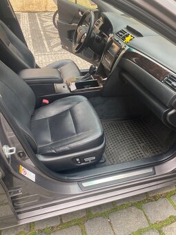 Camry - 7
