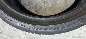 1x Pirelli P Zero 255/35 R19 - 7