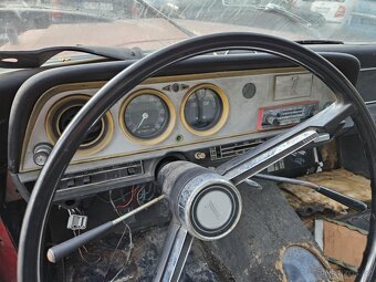 Ford Zephyr 2.5 V6 - 7