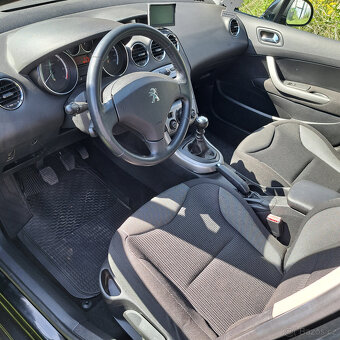 PEUGEOT 308 SW 1.6i THP 16V - 7