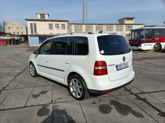 Volkswagen Touran 1.4TSi - 7