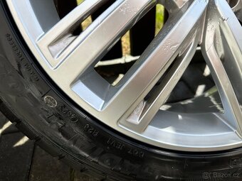 5x112 r19 245/40r19 letní originál Vw - 7