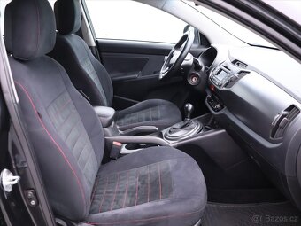 Kia Sportage 2,0 CVVT 4x4 Comfort Plus CZ (2010) - 7