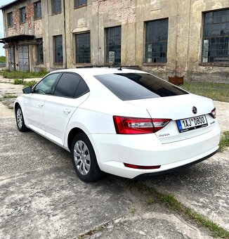 Skoda Superb III 1.6 TDI DSG - 7