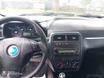 Fiat Grande Punto 1.4 104.000 km 1. Majitel 2007 - 7