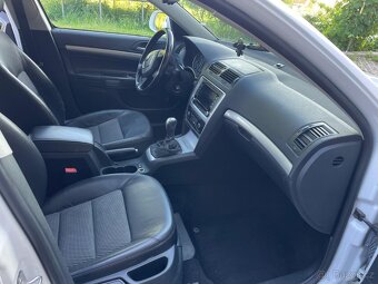 ŠKODA OCTAVIA COMBI 2,0, 103kW, diesel - 7