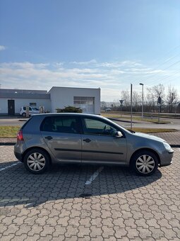 Volkswagen Golf 5, 1.6 75kW - 7