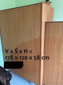 Skříně a nábytek za odvoz - 7