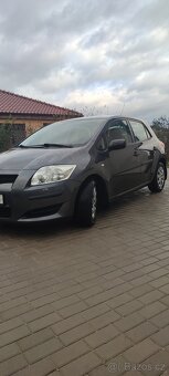 Toyota Auris 1.4 D-4D - 7